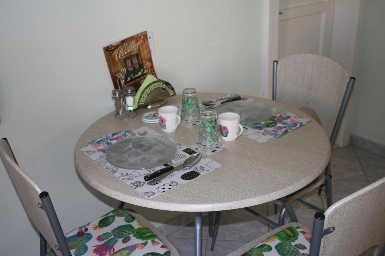 Green Cactus Rooms - Unique And Cozy House Senta Eksteriør billede